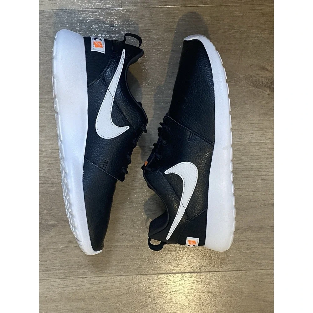 Nike Roshe One Premium Black Total Orange Athletic Shoes Sneakers Women's Size 8